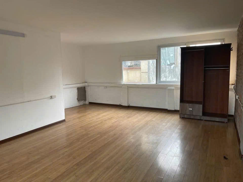 Cho thuê nhà nguyên căn ở ngõ 4 Lương Yên, 45m2, 4 tầng thông rộng. 9 triệu - Ảnh 3